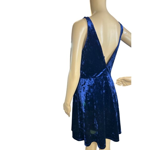 h&m Divided Womens Sleeveless Velvet Mini Dress Size 8 Midnight Blue Glam - Picture 4 of 6